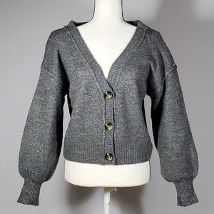 TOPSHOP Horn Button Crop Gray Cardigan Sweater NWT